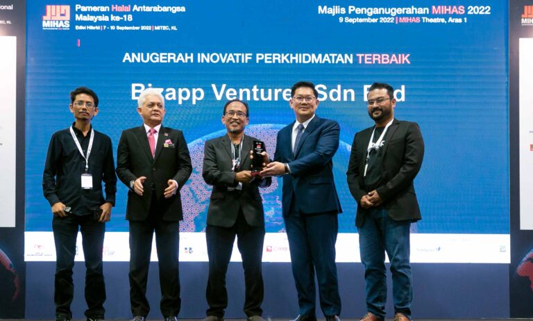 Bizapp Terima Anugerah MIHAZ_1