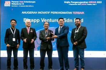 Bizapp Terima Anugerah MIHAZ_1